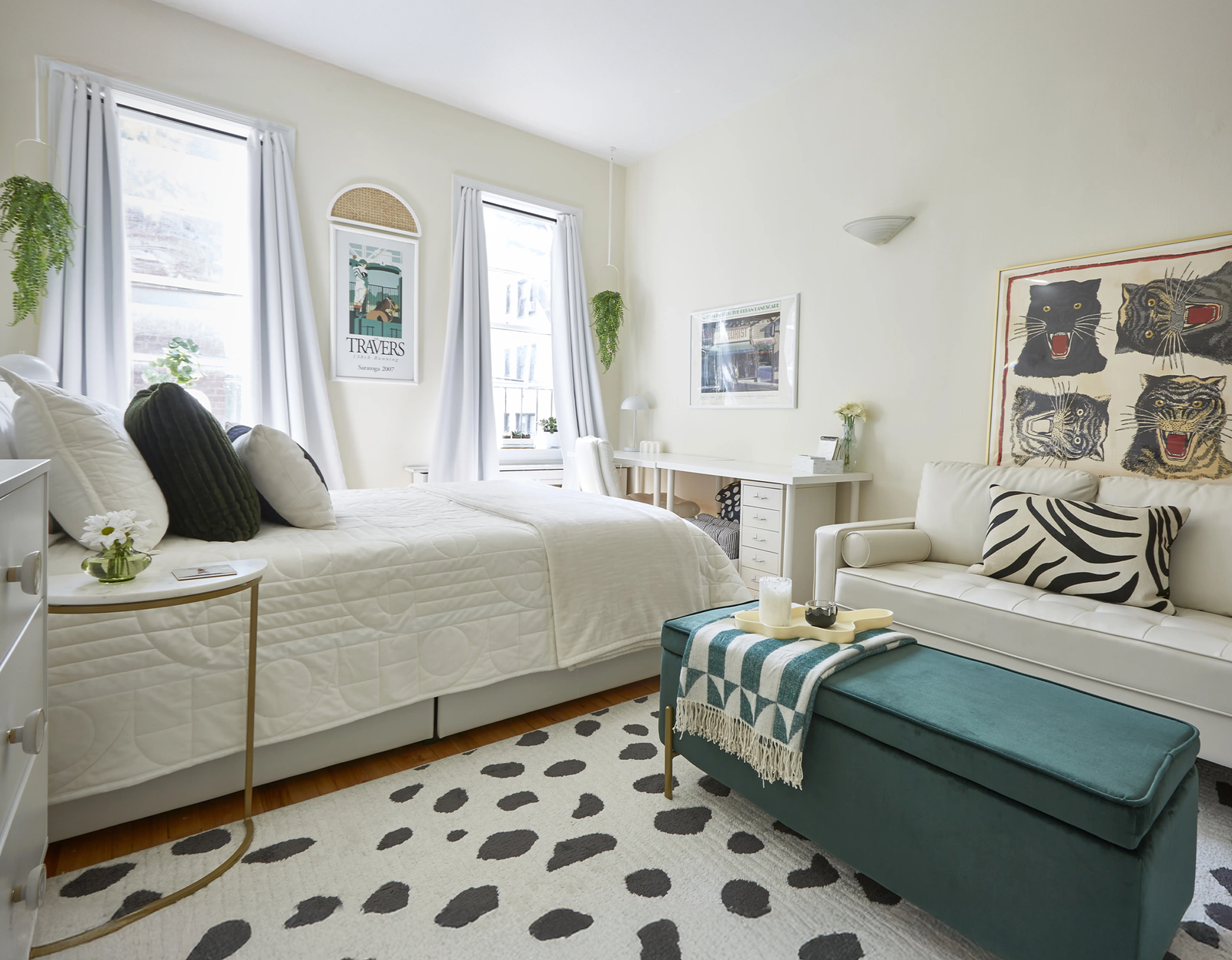 Spacious 2-Bedroom Flat for Sale in Prime Location